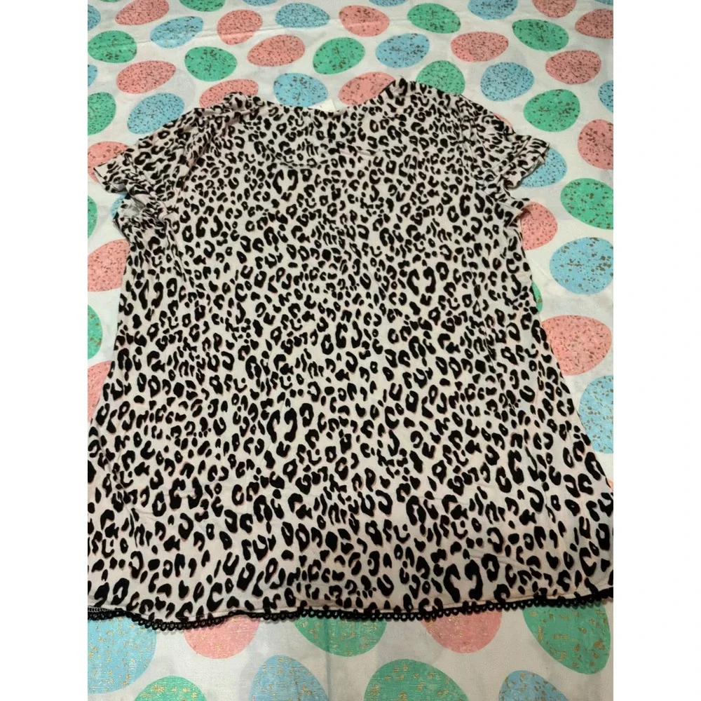 Soma Intimates Leopard Print V-Neck Sleep Shirt Black Tan Lace‎ Trim Small